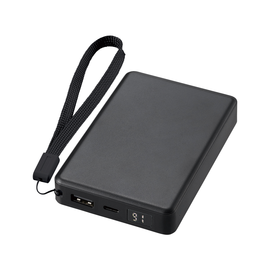 モバイルチャージャー8000　デジタル表示付