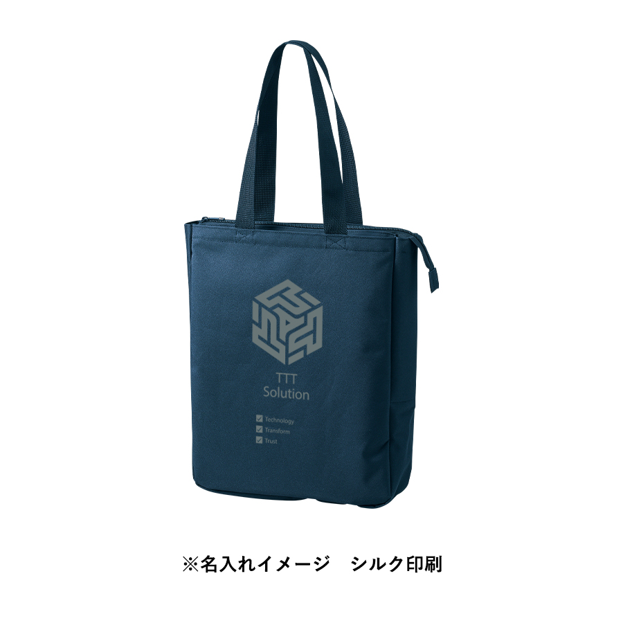 ノートPCが入れられるファスナートート