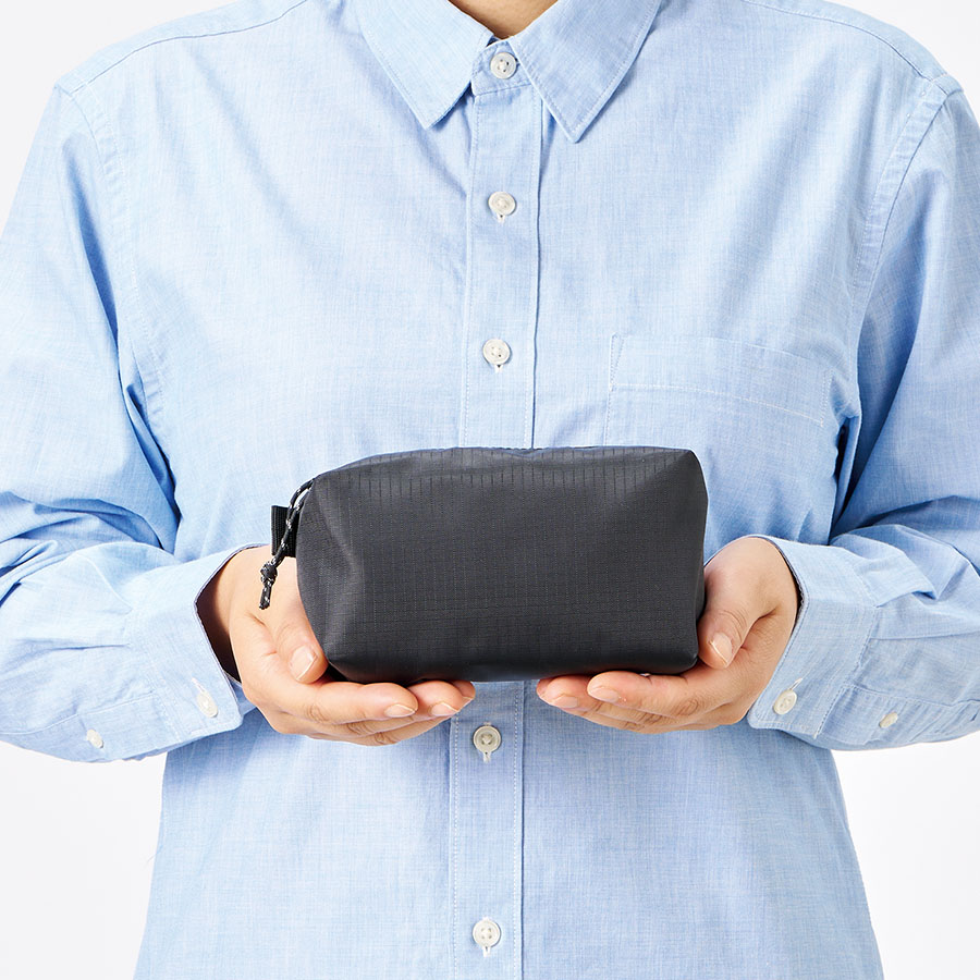 リップストップスクエアポーチ(M)