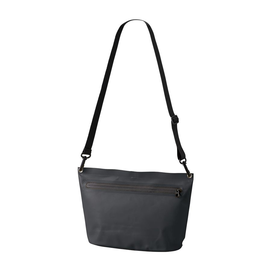 ターポリンショルダーバッグ