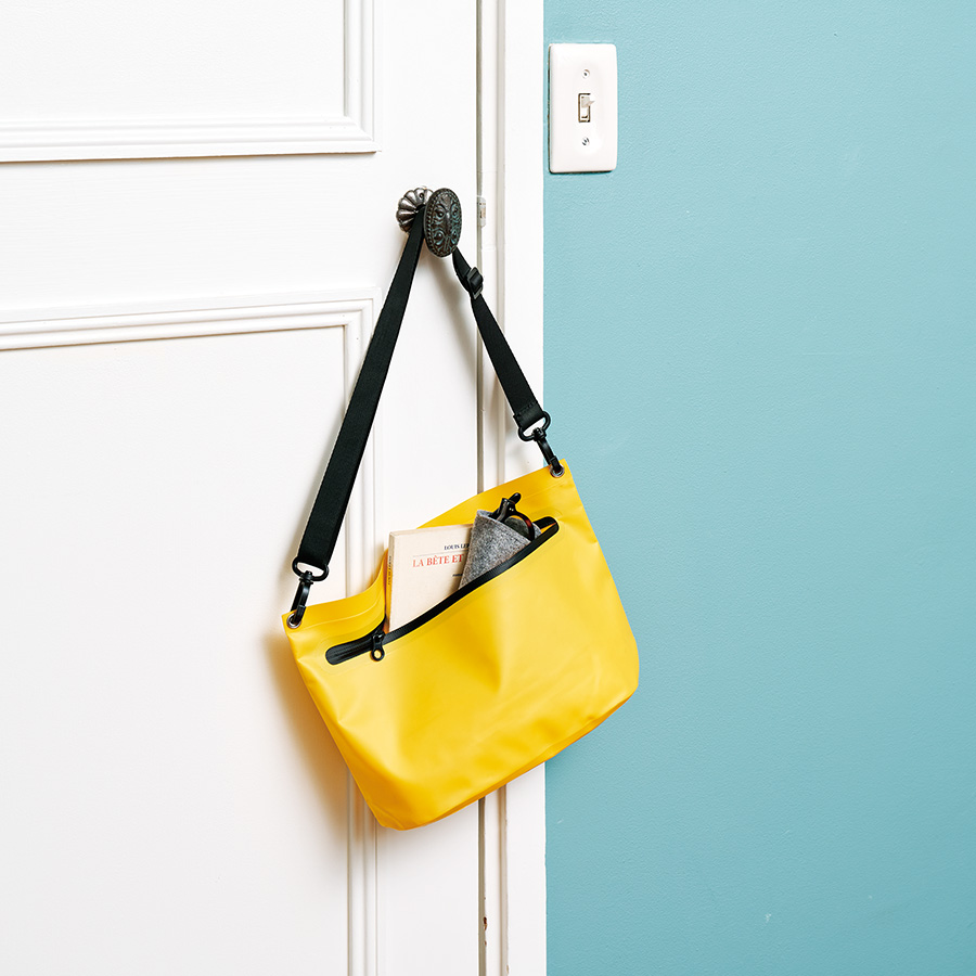 ターポリンショルダーバッグ