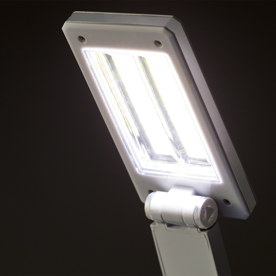 LEDポータブルデスクライト　ワイド
